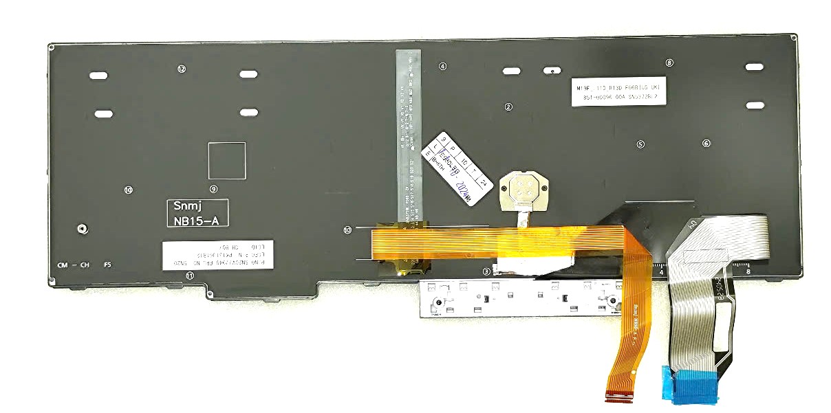 Mặt sau bàn phím laptop Lenovo Thinkpad E580, E585, L580, T580 hiển thị hệ thống cáp tín hiệu và cáp LED lệch góc bên trái