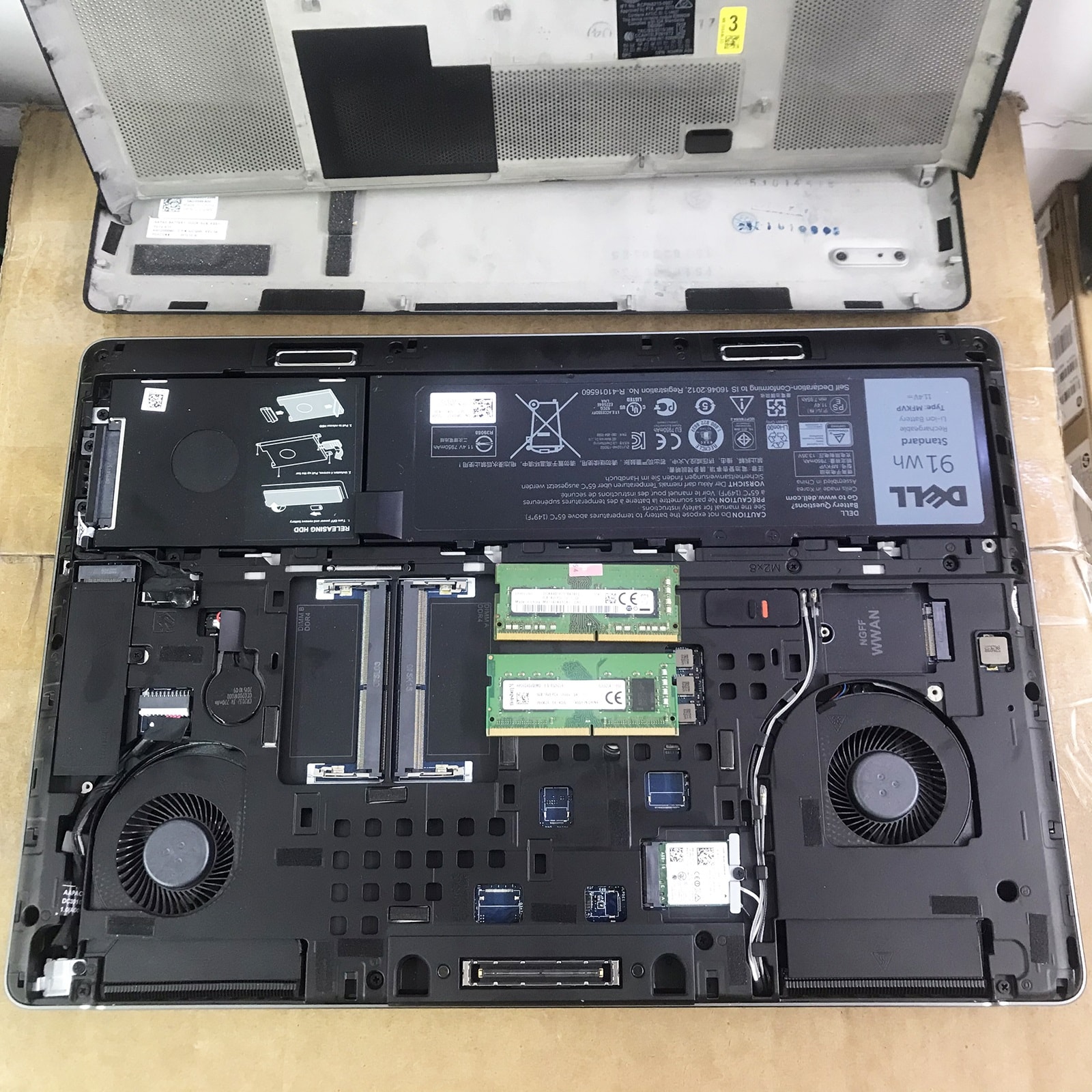 Nâng cấp RAM Laptop Samsung