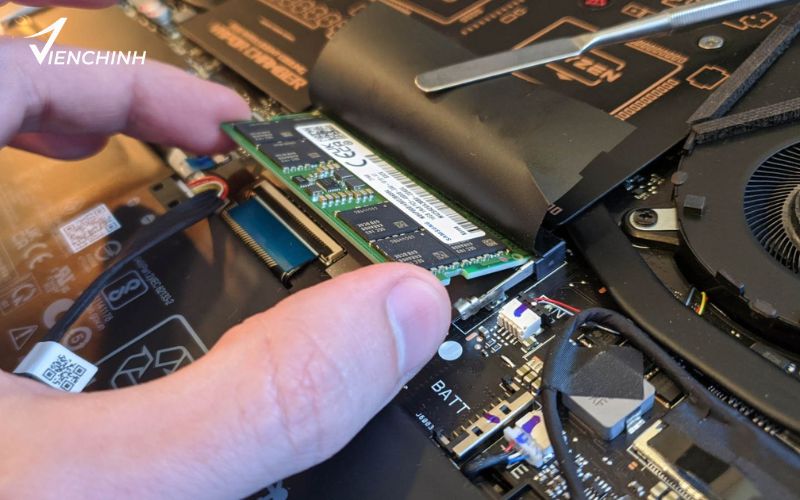 Quy Trình Nâng Cấp RAM Laptop Dell Tại Laptop Viễn Chinh