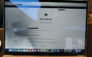 man-hinh-macbook-bi-am
