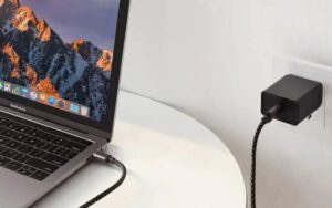 pin-laptop-sac-mai-van-0