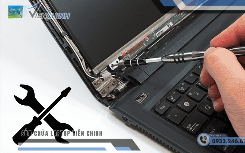 Thay bản lề mới nếu trục đã mòn hoặc biến dạng