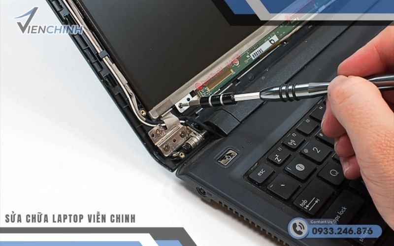 Thay bản lề laptop mới