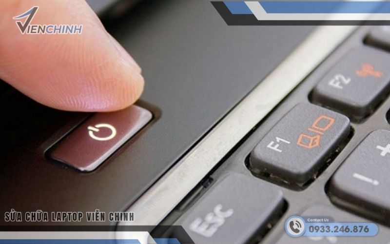 Khởi động lại máy bằng nút nguồn
