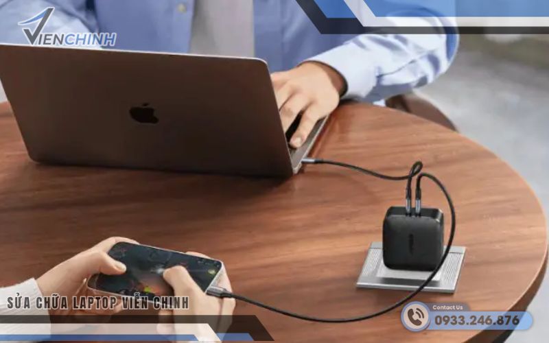 Dùng Sạc Laptop Để Sạc Được Điện Thoại Có An Toàn Không?