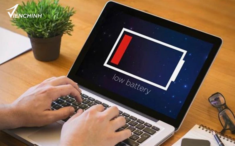 Nguyên Nhân Laptop Sạc Không Lên 100