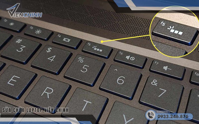 Cách bật sáng bàn phím laptop Dell bằng Windows và BIOS