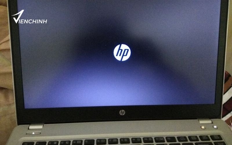 Dấu Hiệu Nhận Biết Laptop HP Bị Treo Logo 